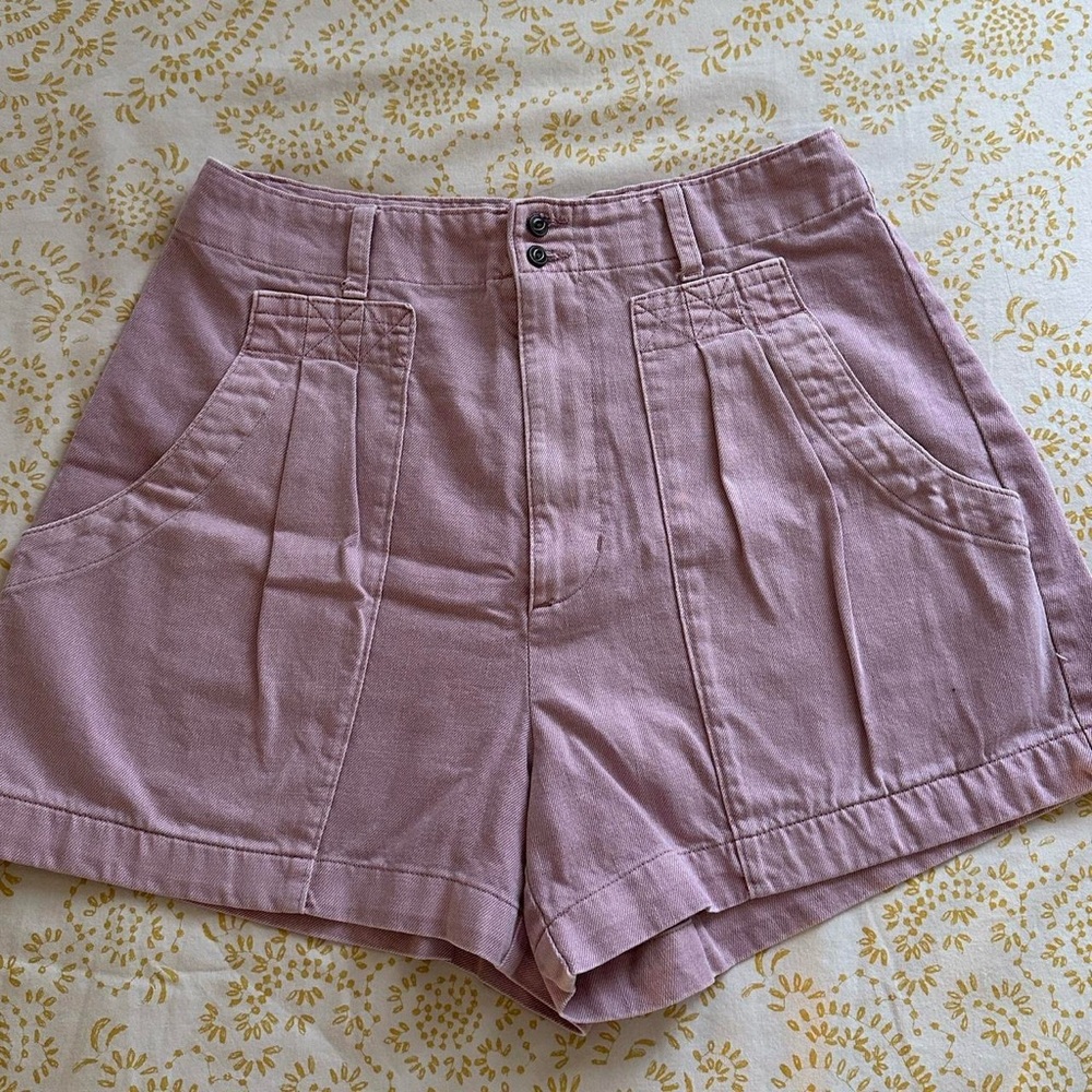 Universal Thread High Waist Mauve Shorts